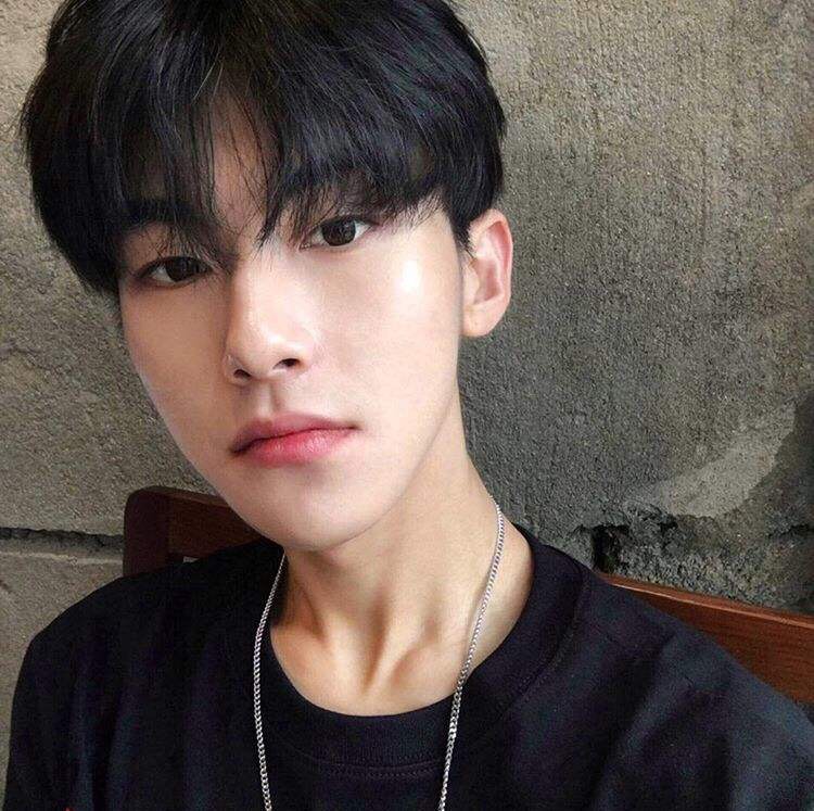 muuuua